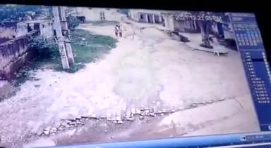 बारिश के मोसम में विद्युत ( बिजली के खंबे) से दुर से निकले,यह वीडियो बहुत महत्वपूर्ण है  आप जिस किसी बड़े ग्रूप से जुड़े