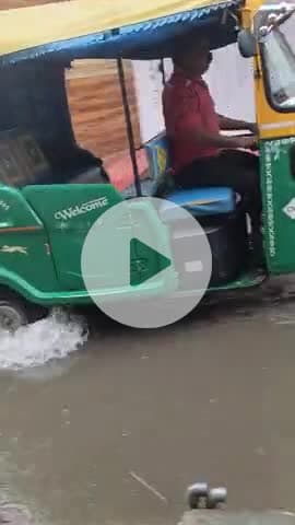 Maharaj Singh nagar pani ki tanki m jal bharav hone s logo ko ho rhi preshani 
#nagarnigamjhansi