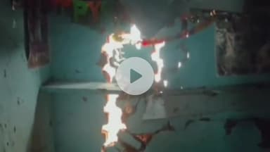 धनौरा: दो दिन से हो रही लगातार बारिश के कारण मोहल्ला अंबेडकर नगर के एक मकान में आई दरार, हजारों का हुआ नुकसान