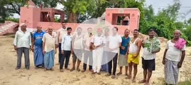 आज ग्राम पंचायत मसीदा विकासखंड सिकरारा जनपद जौनपुर के के पावन स्थल श्री बनहवारे वीर बाबा डीह बाबा की मंदिर पर समाजवादी पार्टी के राष्ट्रीय अध्यक्ष तथा उत्तर प्रदेश के पूर्व मुख्यमंत्री तथा पीडीए के महानायक  श्री अखिलेश यादव का 52 व जन्मदिन