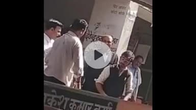 झांसी: कचहरी परिसर में चौराहे पर डंडा मारकर अधिवक्ता का सिर फोड़ा गया