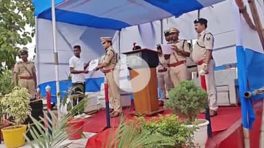 बक्सर: जिले को मिले बिहार पुलिस में 342 नए सिपाही, एसपी ने दिया नियुक्ति पत्र, दिलाई शपथ