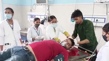 आरा: बेहरा मोड़ के समीप अज्ञात वाहन ने बाइक सवार युवक को टक्कर मारकर किया जख्मी, नाजुक हालत में सदर अस्पताल में भर्ती