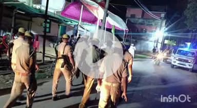 कुंडा: कुंडा के चर्चित शेखपुर आशिक गांव में मुहर्रम त्योहार के दृष्टिगत अपर पुलिस अधीक्षक ने सुरक्षा व्यवस्था का लिया जायजा