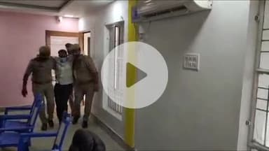 तुलसीपुर: पचपेड़वा थाना क्षेत्र के एक गांव में पांच वर्षीय मासूम बच्ची के साथ हुआ दुष्कर्म, पुलिस ने आरोपी को किया गिरफ्तार