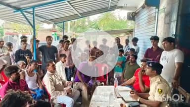 बरौली: बघेजी गांव में मोहर्रम पर्व को लेकर शांति समिति की बैठक आयोजित, थाना प्रभारी ने दिए निर्देश