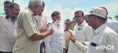 मुंगेर: बरियारपुर में निर्माणाधीन बादशाही पुल के पास NH-80 के इंजीनियर एवं एजेंसी के साथ बरियारपुर चौक एवं महदेवा में...