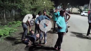 बीना: रेलवे बाईपास सिंधी धर्मशाला के पास अज्ञात वाहन की टक्कर से दो बाइक सवार घायल, अस्पताल में भर्ती