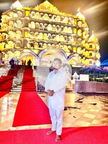 #बनारस     I
,,,,,,,,,,,,