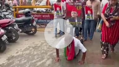 वाराणसी में सपा सुप्रीमो अखिलेश यादव का 53वां जन्मदिन अनूठे तरीके से कार्यकर्ताओं ने मनाया