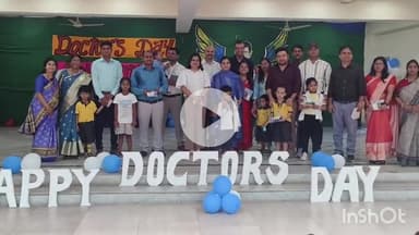 आरा: आरा के माउंट लिट्रा एवं किड्जी स्कूल में डॉक्टर्स डे के मौके पर कार्यक्रम का आयोजन किया जा रहा है