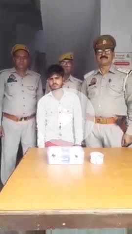 फिरोज़ाबाद: दक्षिण पुलिस ने तमचा-कारतूस और नकदी के साथ शातिर चोर को दबोचा, बड़ी कार्रवाई