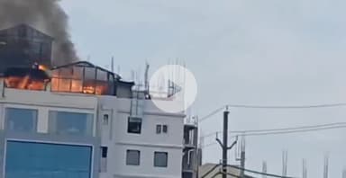 पटना ग्रामीण: सगुना खगौल रोड स्थित एक कॉम्प्लेक्स के चौथे फ्लोर पर लगी भीषण आग, रेस्टोरेंट में फंसे कई लोग