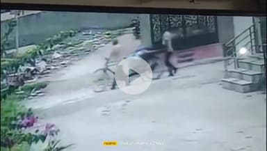 कोल: थाना सिविल लाइन में प्लास्टिक के बोरे में कूड़ेदान में मिली लाश का खुलासा, पिता-पुत्र हुए गिरफ्तार