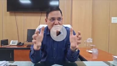 देहरादून: मौसम विज्ञान केंद्र देहरादून के निदेशक डॉ. बिक्रम सिंह ने भारी बारिश का अलर्ट किया जारी