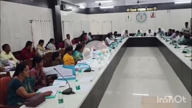 जगदलपुर: जिला पंचायत सामान्य सभा की बैठक सम्पन्न, खरीफ फसल सीजन के लिए खाद-बीज की उपलब्धता सुनिश्चित करने के दिए गए निर्देश
