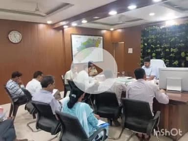 धौलपुर: कलेक्ट्रेट में जिला टास्क फोर्स और महिला समाधान समिति की बैठक आयोजित