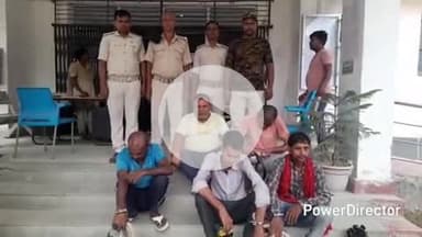 कहरा: उत्पाद पुलिस ने छापेमारी कर 1 कारोबारी और 4 शराबियों को किया गिरफ्तार, सहरसा कोर्ट में पेश किया