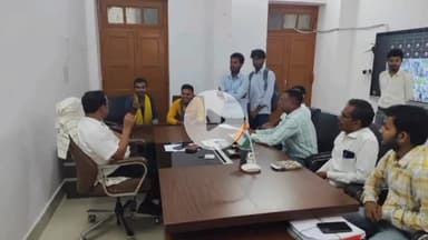 दरभंगा: रामनगर आईटीआई दरभंगा में छात्रों के आंदोलन के बाद कॉलेज प्रशासन एवं प्रधानाचार्य के साथ सकारात्मक वार्ता सम्पन्न
