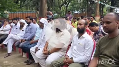 सिसई: सिसई थाना परिसर में मुहर्रम त्यौहार को लेकर शांति समिति की बैठक संपन्न हुई