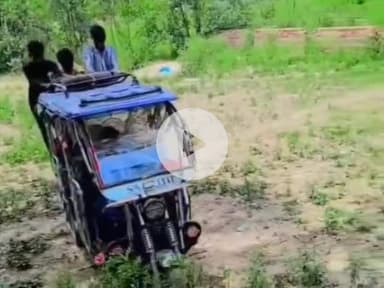 हसनपुर: आदमपुर के गांव पीतमपुर में ई-रिक्शा से स्टंट करते युवकों का वीडियो हुआ वायरल