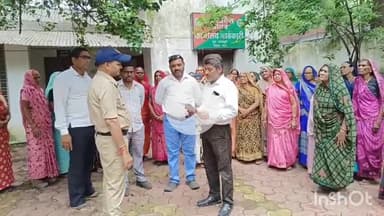 धार: धरमपुरी क्षेत्र की महिलाओं ने शराबबंदी को लेकर उठाई आवाज, शराब की अवैध दुकानें बंद करने की मांग की।#jansamasya