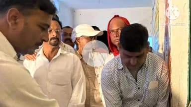 सोनाहातु: पूर्व मुखिया के निधन पर पूर्व उपमुख्यमंत्री सुदेश महतो ने दी श्रद्धांजलि