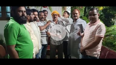 लोहरदगा: लोहरदगा सांसद के आवास पर अंजुमन इस्लामिया और सेंट्रल मुहर्रम कमेटी ने मुहर्रम पर्व पर किया सम्मानित