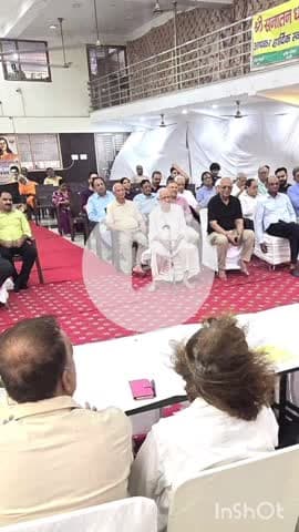 पार्लियामेंट स्ट्रीट: पहाड़गंज के श्री सनातन धर्म मंदिर में सांसद बांसुरी स्वराज ने निशुल्क स्वास्थ्य जांच शिविर का दौरा किया