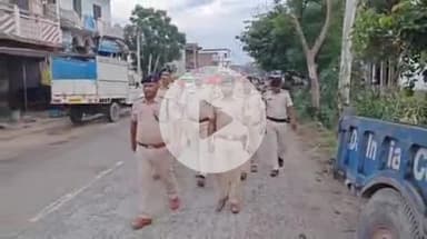 गोपालगंज: मुहर्रम पर्व को लेकर थावे थाना क्षेत्र में निकला फ्लैगमार्च, डीजे पर रहेगा बैन: एसपी