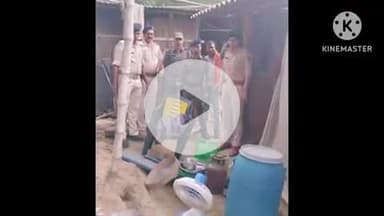 बक्सर: महिला थाना पुलिस ने भोजपुर ज़िले के जज भरसरा गांव में फरार आरोपी का घर किया कुर्क