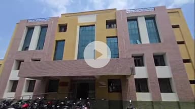 झांसी: एमबीबीएस का छात्र पैरामेडिकल कॉलेज के सरदार वल्लभ भाई पटेल हॉस्टल की दूसरी मंजिल से गिरकर हुआ मौत