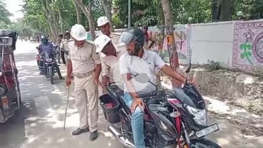 बेतिया: पुलिस ने बेतिया में चलाया वाहन जांच अभियान, ₹1.15 लाख वसूला जुर्माना