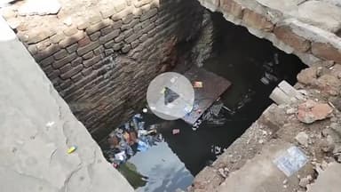 मथुरा: गोवर्धन चौराहे पर नाला सफाई के दौरान जिम्मेदार नाले को टैपिंग करना भूले,नाल हादसों को दे रहा न्योता #जनसमस्या