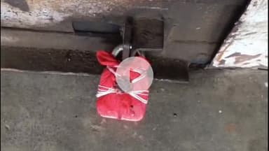 लोहरदगा: लोहरदगा में 5 जुलाई तक खुदरा शराब दुकानें बंद, नई नीति के तहत दुकानों पर सील और ऑडिट शुरू