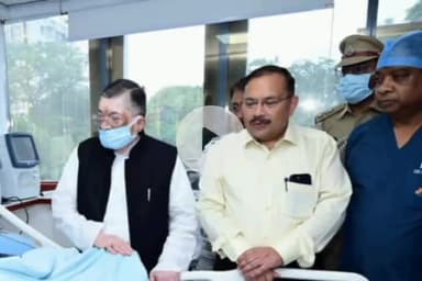 ओरमांझी: क्यूरेस्टा अस्पताल में भर्ती पूर्व अंतरराष्ट्रीय हॉकी खिलाड़ी से राज्यपाल ने की मुलाकात, जल्द स्वस्थ होने की कामना की