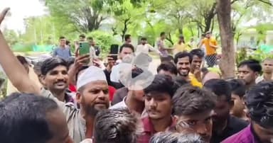 इछावर: अहमदपुर में स्मार्ट मीटर को लेकर उपभोक्ताओं ने किया विरोध प्रदर्शन, नारेबाज़ी कर तहसील में सौंपा ज्ञापन