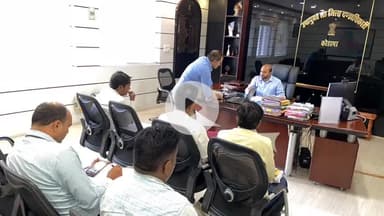 कोडरमा: उपायुक्त ऋतुराज की अध्यक्षता में जिला स्तरीय आधार निगरानी समिति की बैठक संपन्न, दिए दिशा-निर्देश