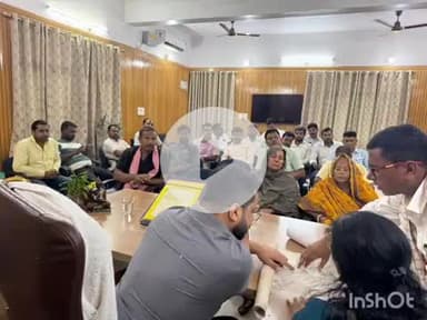 शिवहर: शहर में बिजली की समस्या को लेकर वार्ड पार्षद के साथ नगर सभापति ने की बैठक