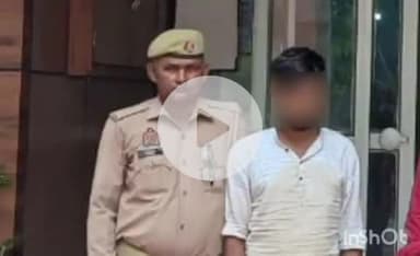 आगरा: योजना बनाकर युवक की हत्या कर शव कुएं में फेंकने के मामले में संलिप्त 2 अभियुक्त एकता रेजिडेंसी तिराहा के पास से गिरफ्तार