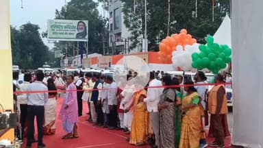 कांके: केंद्रीय परिवहन मंत्री नितिन गडकरी ने रातू रोड फ्लाईओवर का उद्घाटन किया