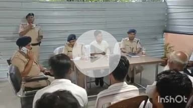 शिवहर: पिपराही थाना में एसडीएम व एसडीपीओ ने आम जनता के साथ की शांति समिति की बैठक