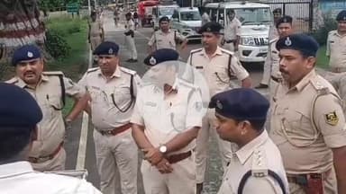 शिवहर: शिवहर में मोहर्रम पर्व को लेकर जिला प्रशासन और पुलिस अलर्ट, एसपी ने रेनो का जायजा लिया