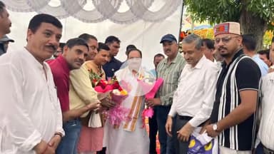 झंडूता: BJP के राष्ट्रीय अध्यक्ष JP नड्डा के पिता नारायण लाल नड्डा के 100वें जन्मदिन पर विजयपुर में भव्य समारोह