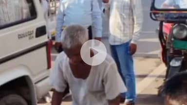 सहजनवा: खाद्य सुरक्षा विभाग के सहायक आयुक्त के नेतृत्व में नौसड़ में खजनी रोड पर हुई दूधियों की जांच, 20 लीटर दूध किया गया नष्ट