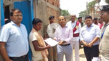 नवादा: नवादा के डीएम ने मतदाता गहन पुनरीक्षण कार्यक्रम का किया निरीक्षण, बीएलओ को दिए कई निर्देश