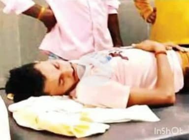 चितरंगी: चितरंगी थाना क्षेत्र के बगदरा मोड़ के पास ट्रक की टक्कर से बाइक सवार दो युवक घायल