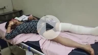 फिरोज़ाबाद: कुबेरपुर रोड नेशनल हाईवे पर ट्रक से टकराई बाइक, दो युवक हुए घायल