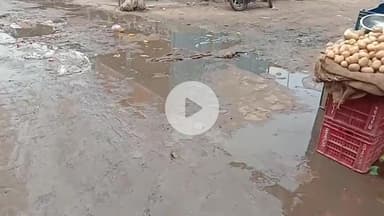 लोहारू: लोहारू में पोस्ट ऑफिस रोड पर सीवरेज ओवरफ्लो से लोग परेशान, दुकानदारों में रोष#jansamsya