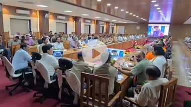 झांसी: झांसी के अपर जिलाधिकारी ने दिए निर्देश, कहा- कांवड़ यात्रा के दौरान डीजे सुप्रीम कोर्ट की गाइडलाइन के अनुसार संचालित हो